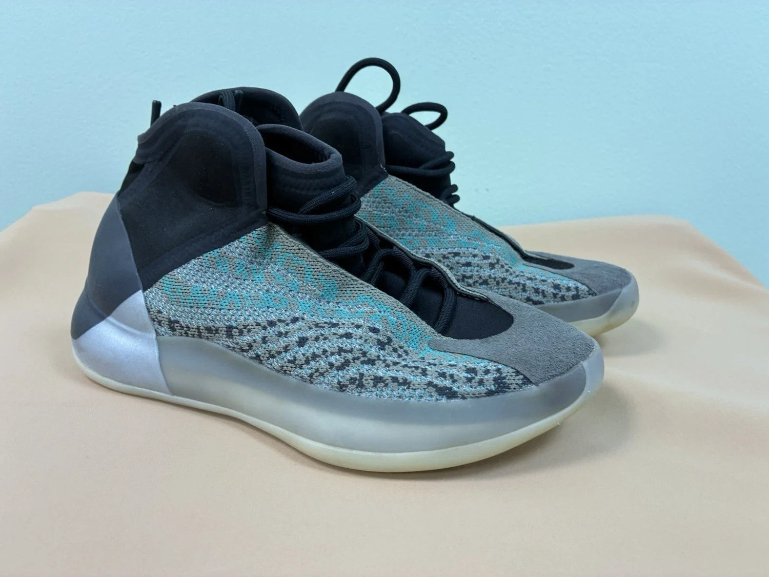 Men's Shoes and Boots